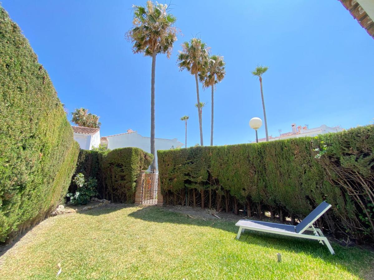 Townhouse W/Sea View & Garden Villa Estepona Dış mekan fotoğraf